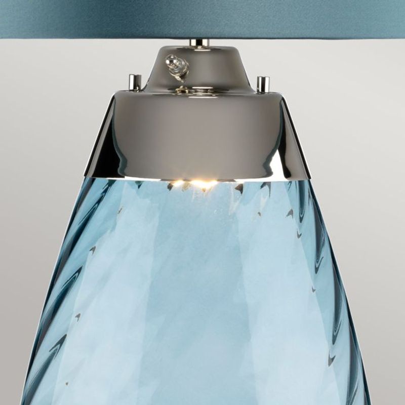 Lena Blue - Bordlampe i glass m/skjerm