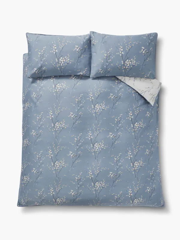 Pussy Willow sengesett i mørkeblå | Laura Ashley